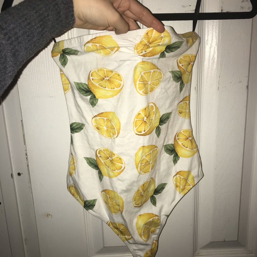 Forever 21 lemons strapless bodysuit